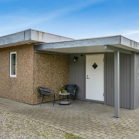 Geert - 900m From The Sea By Interhome * Blåvand